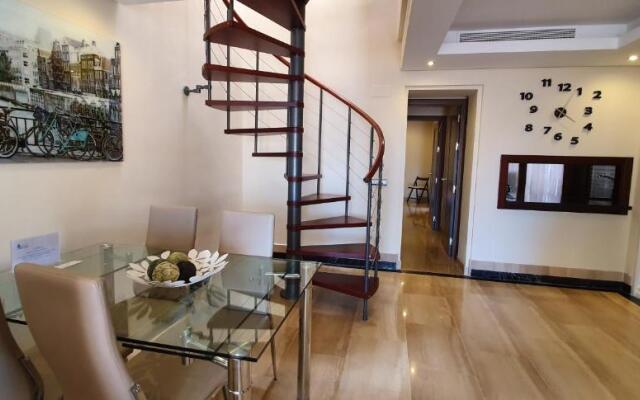 Luxury Beach Front Penthouse with own pool.BP9