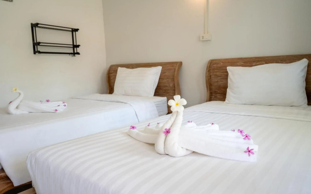 Isara Lanta Resort (SHA Extra Plus)