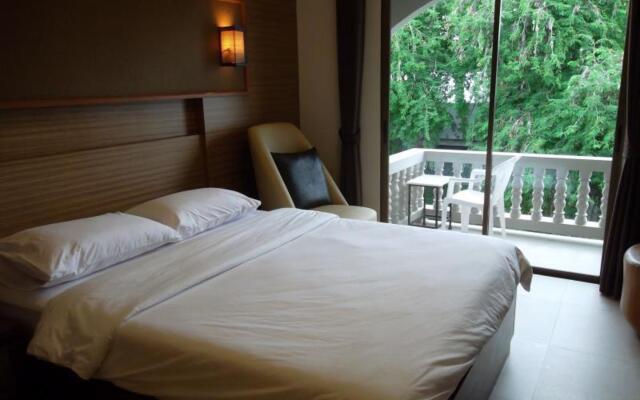Honey Lodge