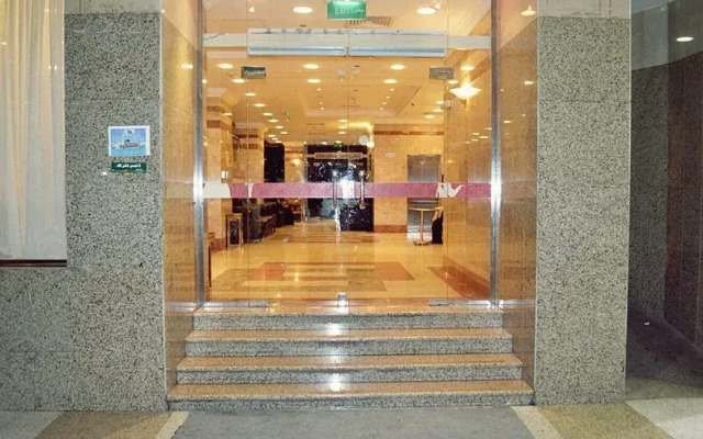 Multaqa Al Zowar Hotel