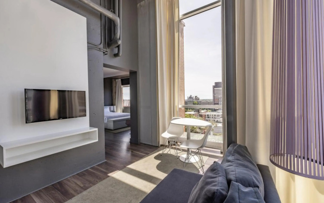Hotel Zero 1