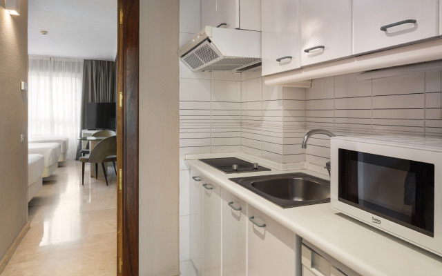 Apartamentos Sercotel Togumar