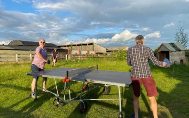 Rew Farm Country & Equestrian Accommodation