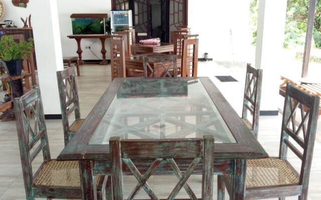 Saman Resort