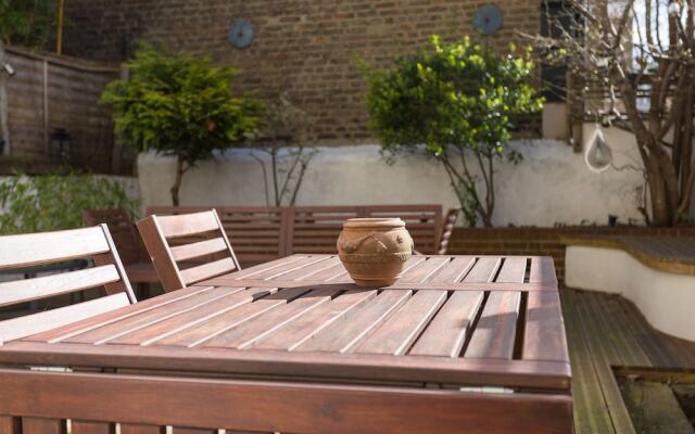 Notting Hill Flat With Garden