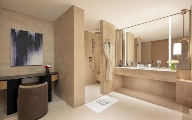 InterContinental Wuxi Taihu New City by IHG