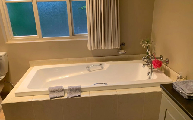 Grace on Argyle, luxury suite in Sandton