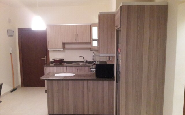 Cozy Dair Ghbar Apartments