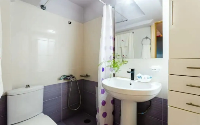 Urban Living Minicasa Nomad - Kalamata s Hideaway