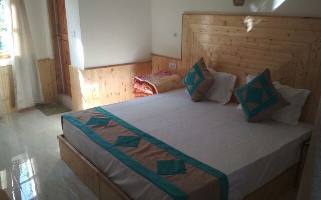 Purnima guest house Manali