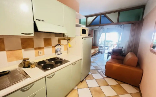 Studio With Direct Access to the Pool