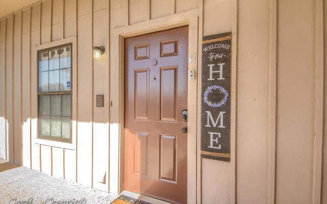 Seele Street River Retreat SS B11