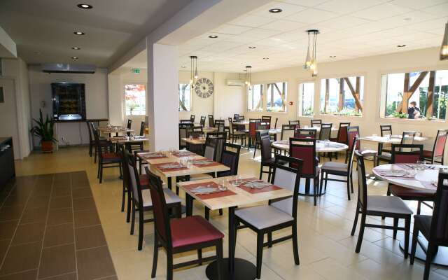 Kyriad Chateauroux