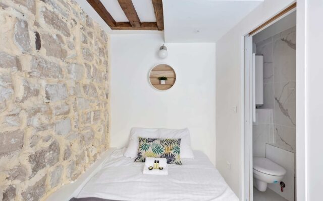 New and Functional Apartment in the Heart of Paris