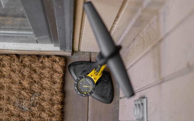 Lovely Oasis on Tunnel Vision Trail