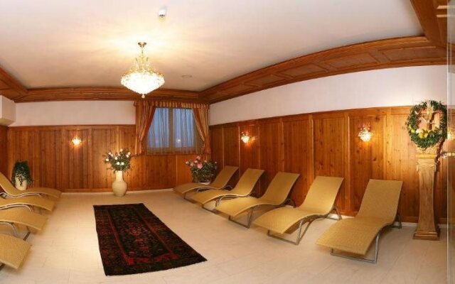 Hotel Alpenhof Kristall