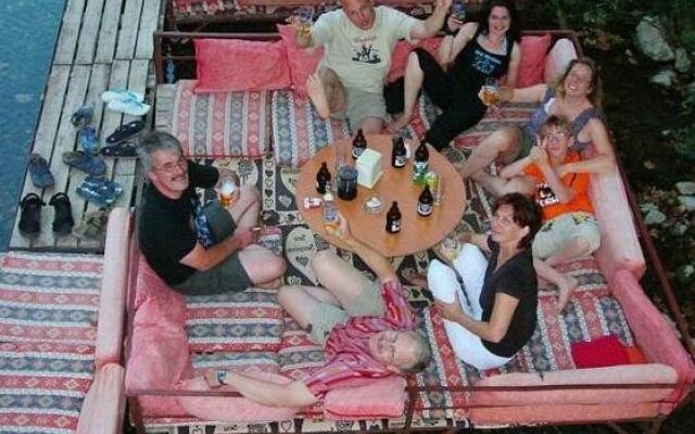 Adrasan River Hotel