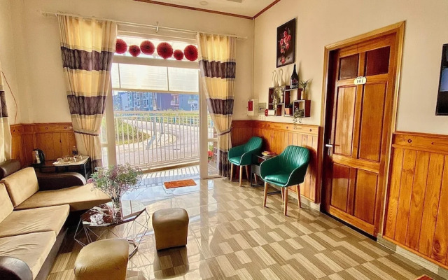 Ruby Peace Hotel