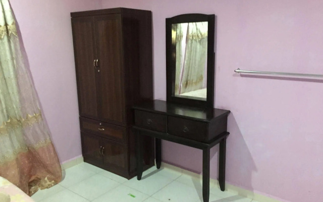 Zulina Homestay