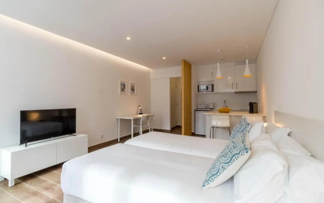 The Navigator - Ocean Heights