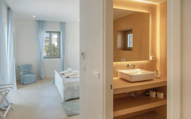 Luxurious Villa Ioli Paros