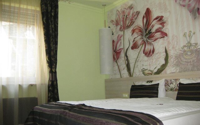 Adler Hotel