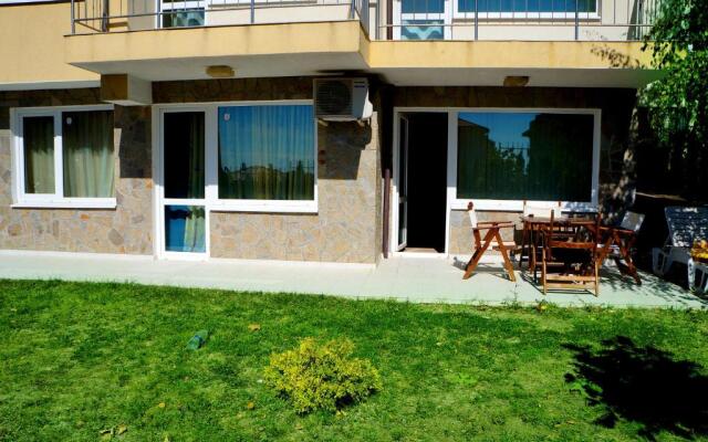 Dom-El Real Apartments 1 - Sveti Vlas