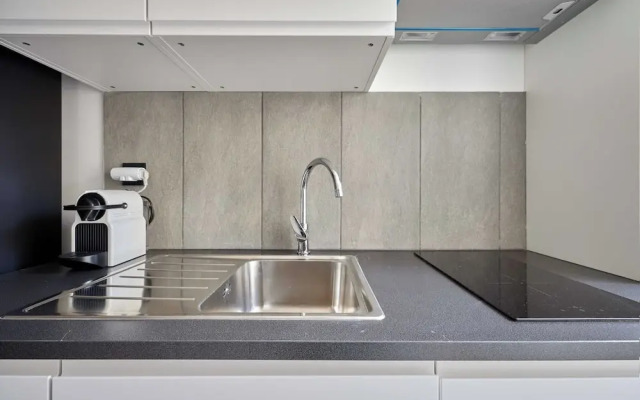 Beautiful Equipped Apartment in Downtown Deauville 4p/1br With Patio