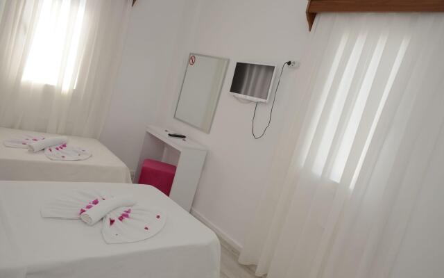 Ayisigi Hotel