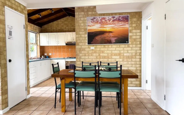 Esperance Foreshore Apartments