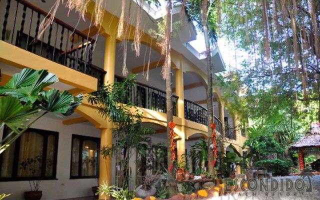 Escondido Beach Resort Boracay