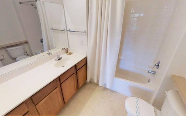 Venetian Bay 2250 - Four Bedroom Townhome