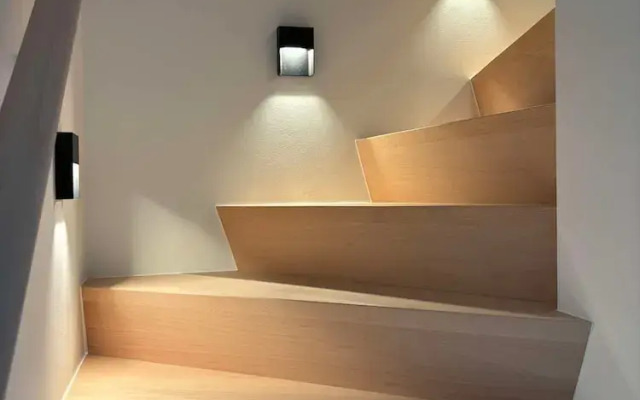 Huswell - Beachfront Apartment With sea View