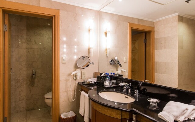 Ruishi Hotel Dalian