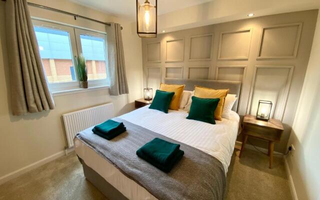 Monart Stylish City Centre Apartment, 2 Bed, sleeps 6