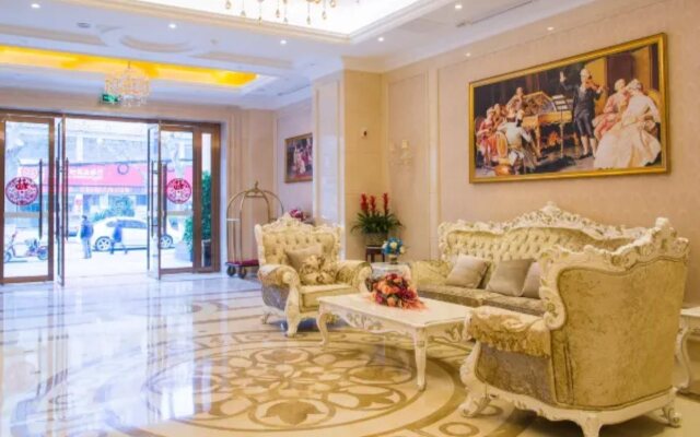 Vienna Hotel Wuhan Lengjiao Lake Wanda Metro