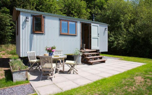 Little Idyll shepherds hut