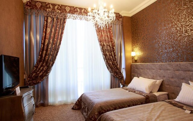 Отель «Лыбидь Плаза»