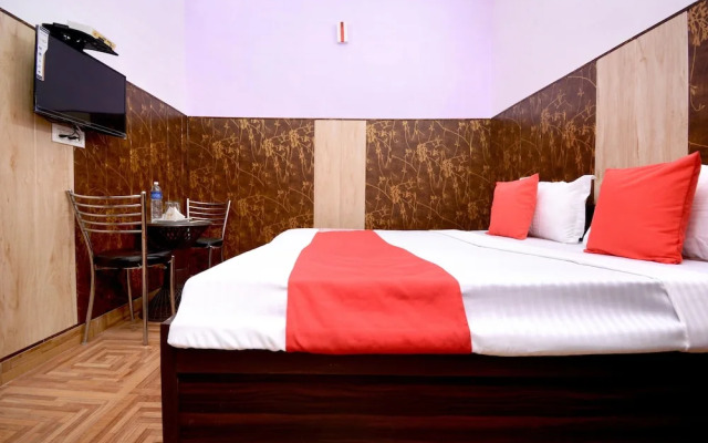 OYO 28097 Hotel Park View