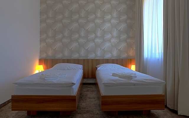 Hotel Ring