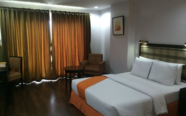 Baguio Burnham Suites