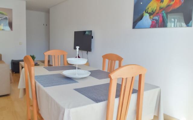 Dflat Escultor Madrid Apartments