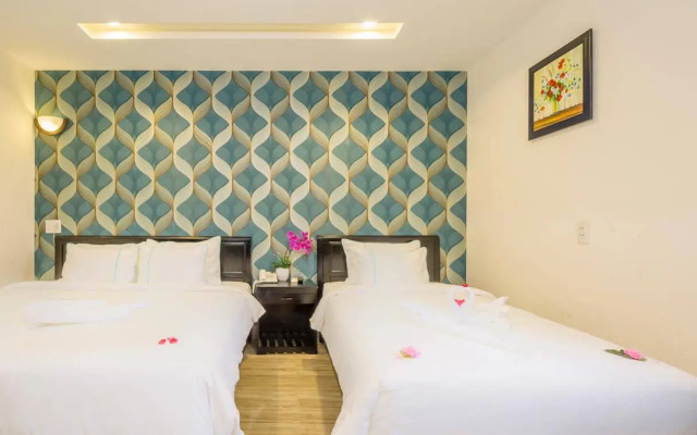 La Maison Da Nang Beach