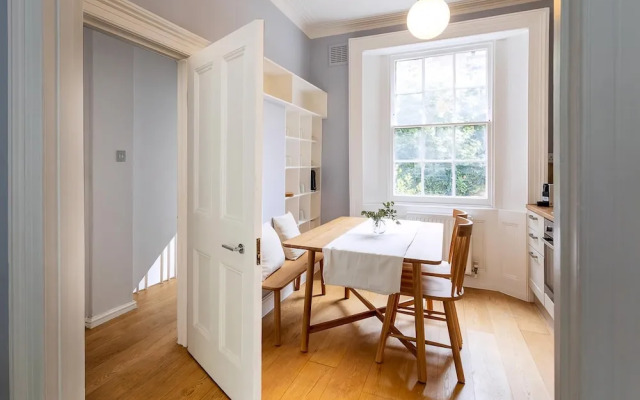 Two Bed Notting Hill Gem
