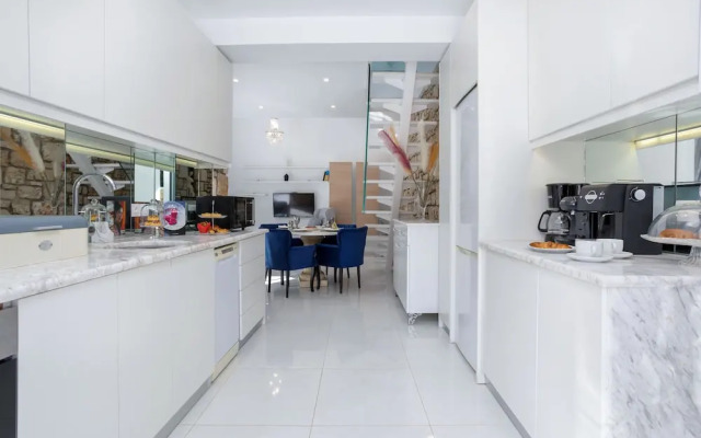 Dion Villa - Pool & Jacuzzi - Sleeps 4 - Zakynthos
