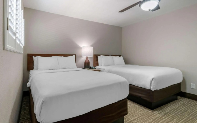 Seafarer Inn & Suites, Ascend Hotel Collection