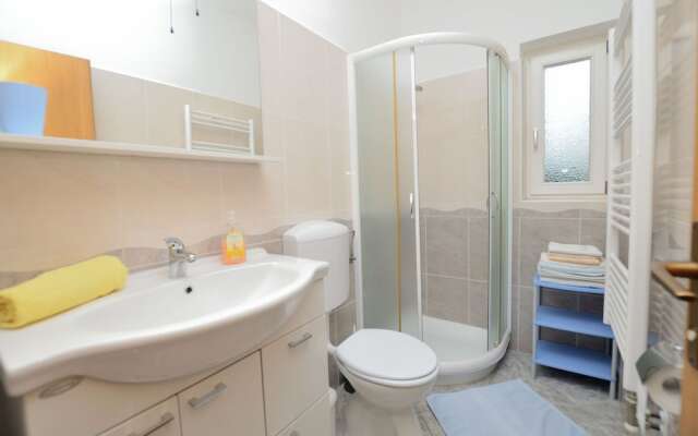 Apartment Rozana