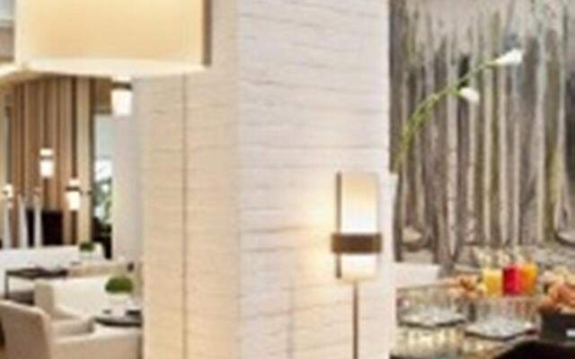 Hotel Le A