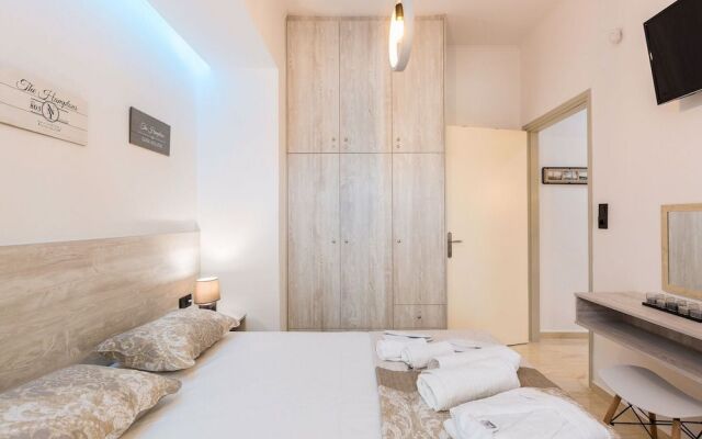 Mpali Bay View And Beach Front Apt Crete