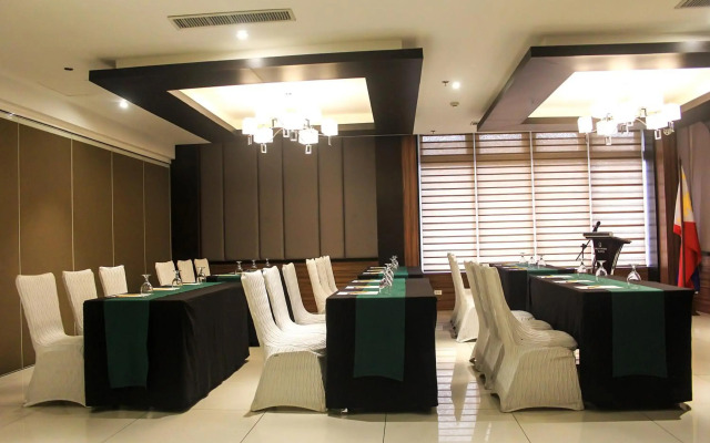 Brentwood Suites